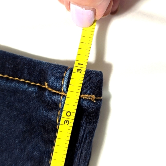 Classic INC Skinny Leg Regular Fit Women's Blue Jeans w/ Stretch - Picture 10 of 10